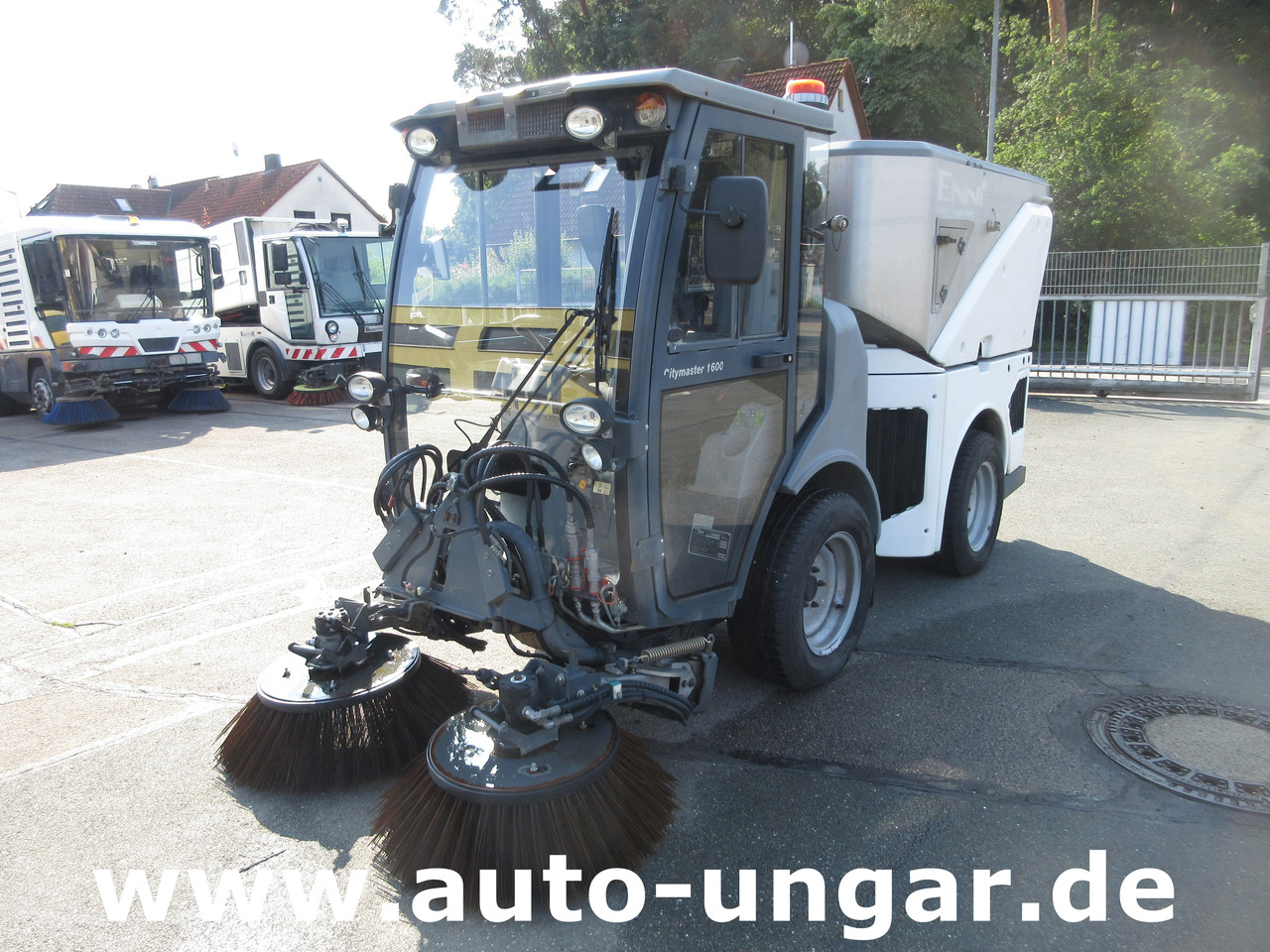 Hako Citymaster CM 1600 4x4 Kehrmaschine mit Kärcher am Heck - Barredora vial: foto 3 Hako Citymaster CM 1600 4x4 Kehrmaschine mit Kärcher am Heck - Barredora vial: foto 3