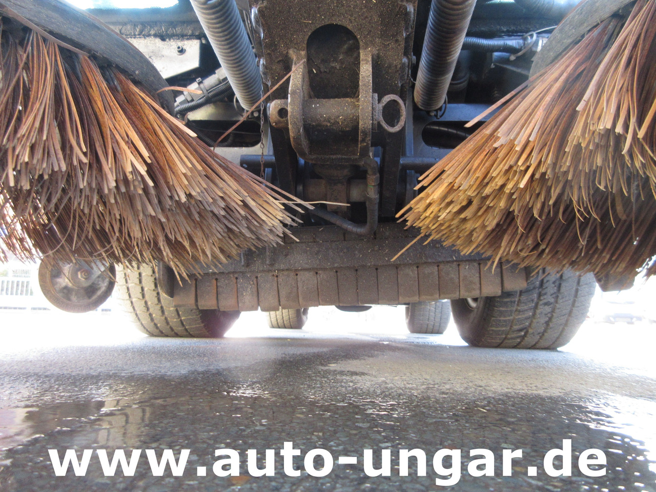 Barredora vial NILFISK CR3500 CityRanger Schmidt Flexigo Multigo 4x4 Kehrmaschine Geräteträger: foto 12