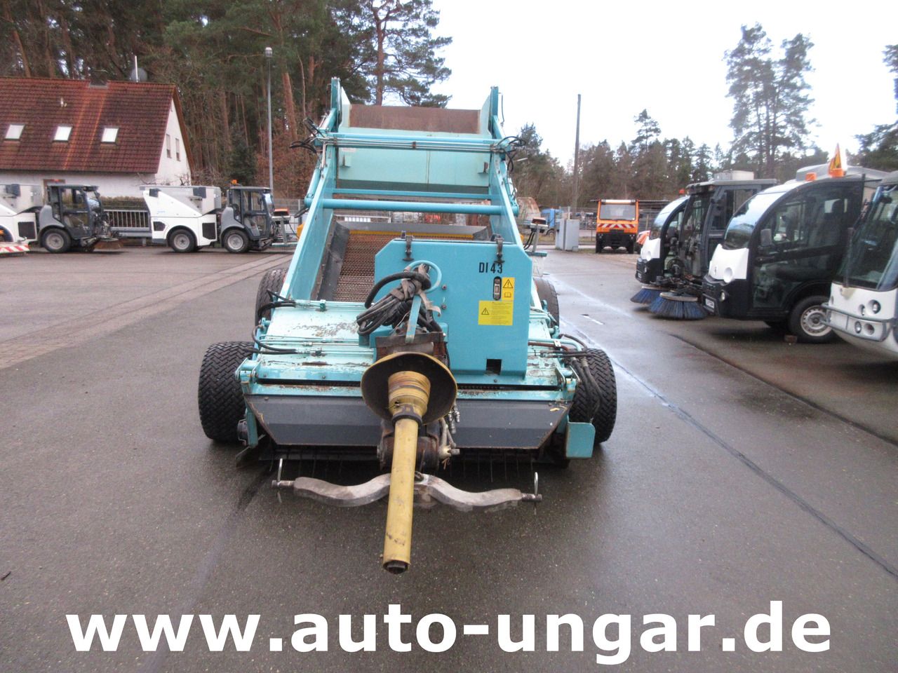 Kässbohrer BeachTech STR 2000 Baujahr 2003 BeachCleaner Strandreiniger °0043 - Vehículo municipal: foto 2 Kässbohrer BeachTech STR 2000 Baujahr 2003 BeachCleaner Strandreiniger °0043 - Vehículo municipal: foto 2