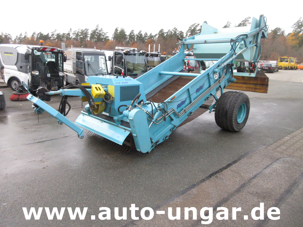 Kässbohrer BeachTech STR 2000 Cribleuse de Plage BeachCleaner Strandreiniger عمال تنظيف الشاطئ - Vehículo municipal: foto 1 Kässbohrer BeachTech STR 2000 Cribleuse de Plage BeachCleaner Strandreiniger عمال تنظيف الشاطئ - Vehículo municipal: foto 1