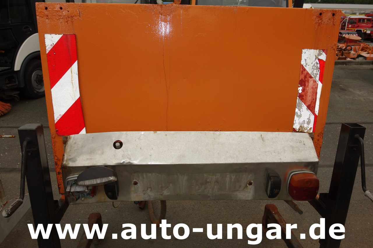 Vehículo municipal Multicar Kiefer - Bertsche Heckanbaustreuer für Multicar Boki Ladog Hansa Winterdienst: foto 15