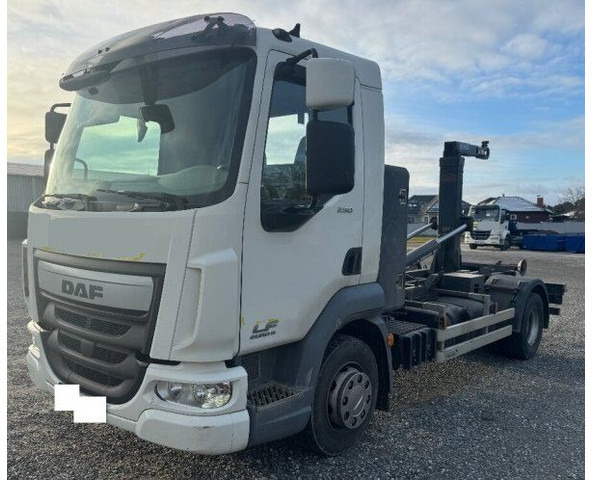 DAF LF250 FA - Multibasculante camión: foto 4 DAF LF250 FA - Multibasculante camión: foto 4
