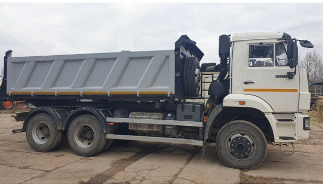 Kamaz 6x6 - 65111 - Volquete camión: foto 2 Kamaz 6x6 - 65111 - Volquete camión: foto 2