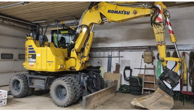 Komatsu PW 138 MR - Excavadora de ruedas: foto 1 Komatsu PW 138 MR - Excavadora de ruedas: foto 1