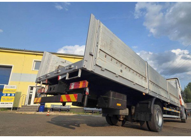 Mercedes-Benz 8m Axor 1824 - Camión caja abierta, Camión grúa: foto 4 Mercedes-Benz 8m Axor 1824 - Camión caja abierta, Camión grúa: foto 4