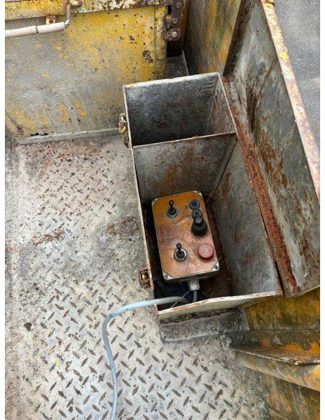 Schwing 2x! 25m BPL 601 +6x6 Tatra 815 (DOCS/KFZ MACHINE +1 no docs/kein - Bomba de hormigón: foto 4 Schwing 2x! 25m BPL 601 +6x6 Tatra 815 (DOCS/KFZ MACHINE +1 no docs/kein - Bomba de hormigón: foto 4