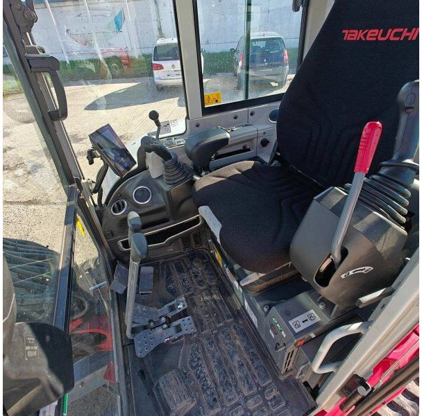 Takeuchi TB 335 R - Miniexcavadora: foto 5 Takeuchi TB 335 R - Miniexcavadora: foto 5