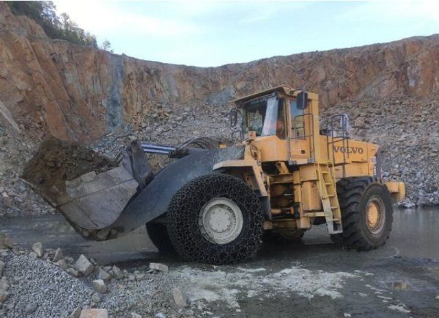 Volvo L330E - Cargadora de ruedas: foto 1 Volvo L330E - Cargadora de ruedas: foto 1