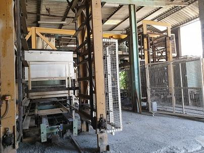 DEMLER 100 - Máquina bloquera: foto 5 DEMLER 100 - Máquina bloquera: foto 5