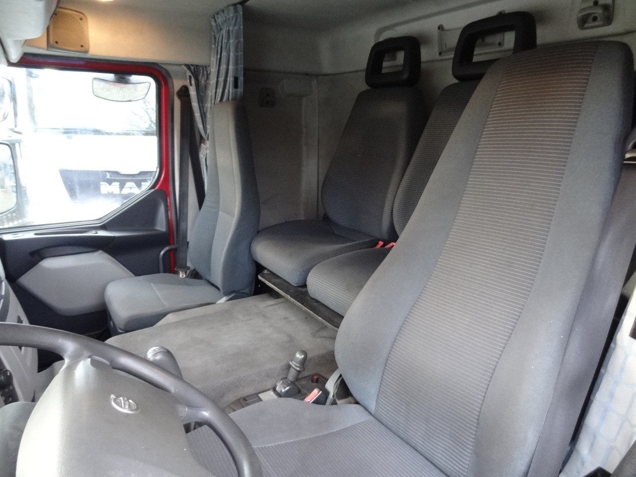 Volvo FE320 Fahrschule/ driving school - Cabeza tractora: foto 4 Volvo FE320 Fahrschule/ driving school - Cabeza tractora: foto 4