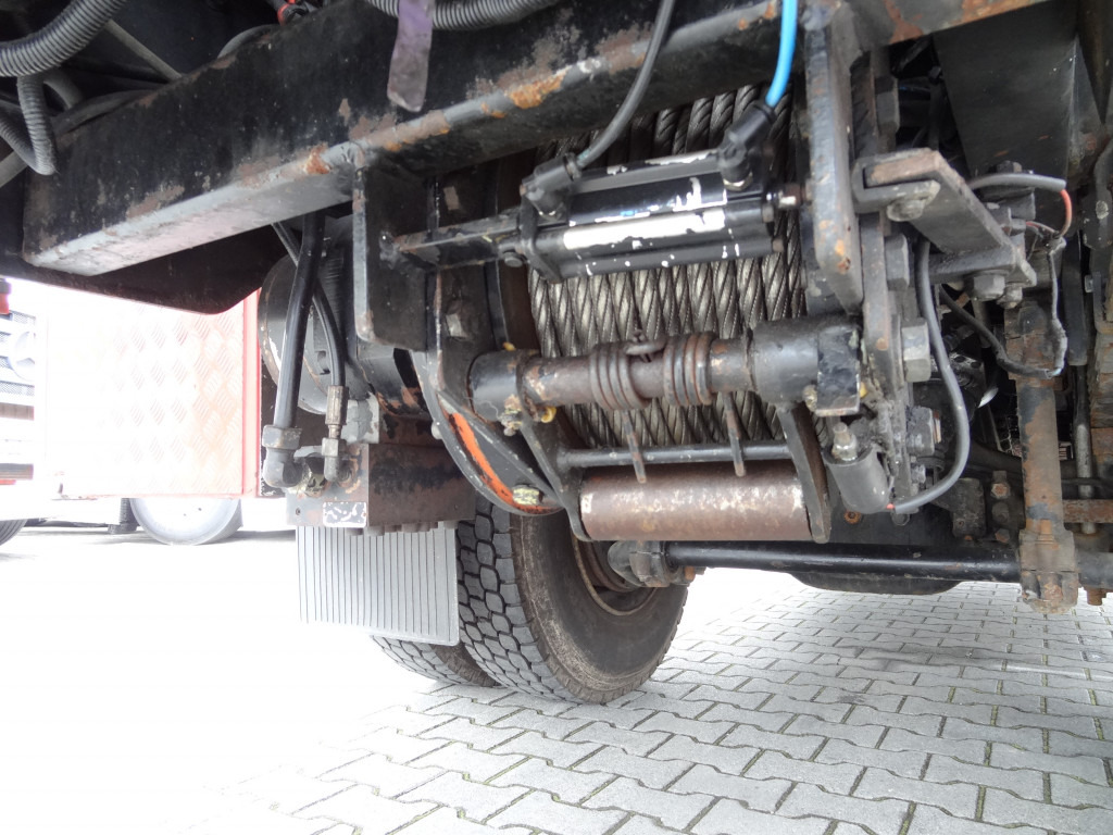 MAN F90 16.242 4X4 / Feuerwehr - Chasis camión: foto 5 MAN F90 16.242 4X4 / Feuerwehr - Chasis camión: foto 5