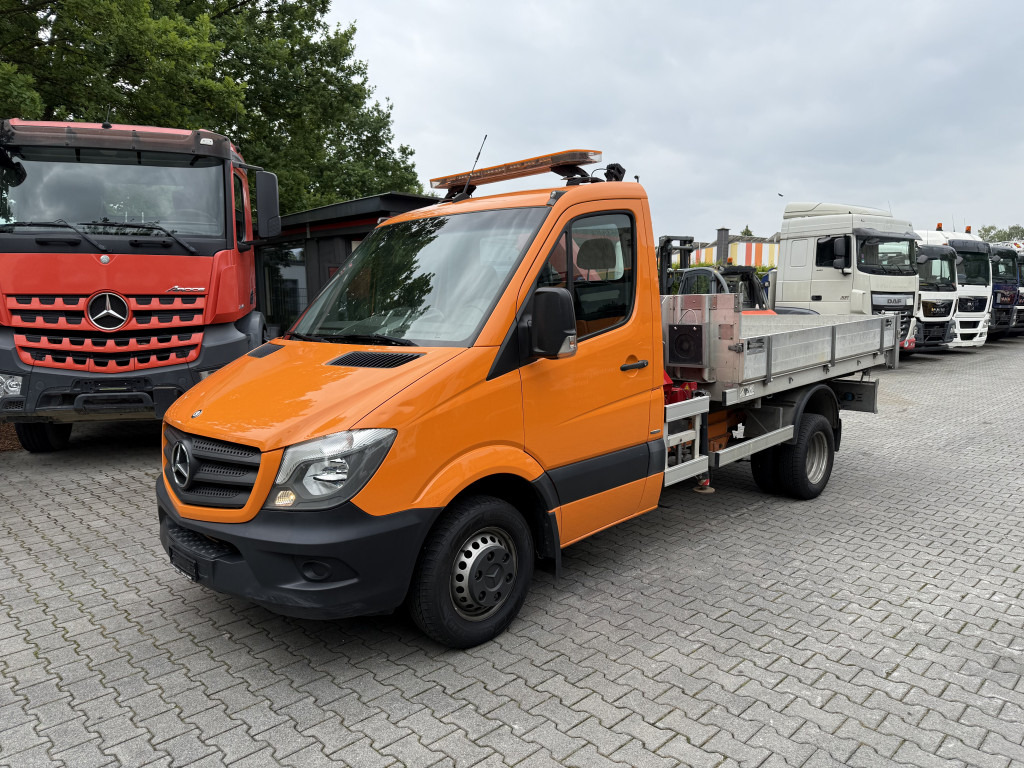 Mercedes-Benz Sprinter 516 Kipper mit Kran HMF 270 - Volquete furgoneta: foto 1 Mercedes-Benz Sprinter 516 Kipper mit Kran HMF 270 - Volquete furgoneta: foto 1