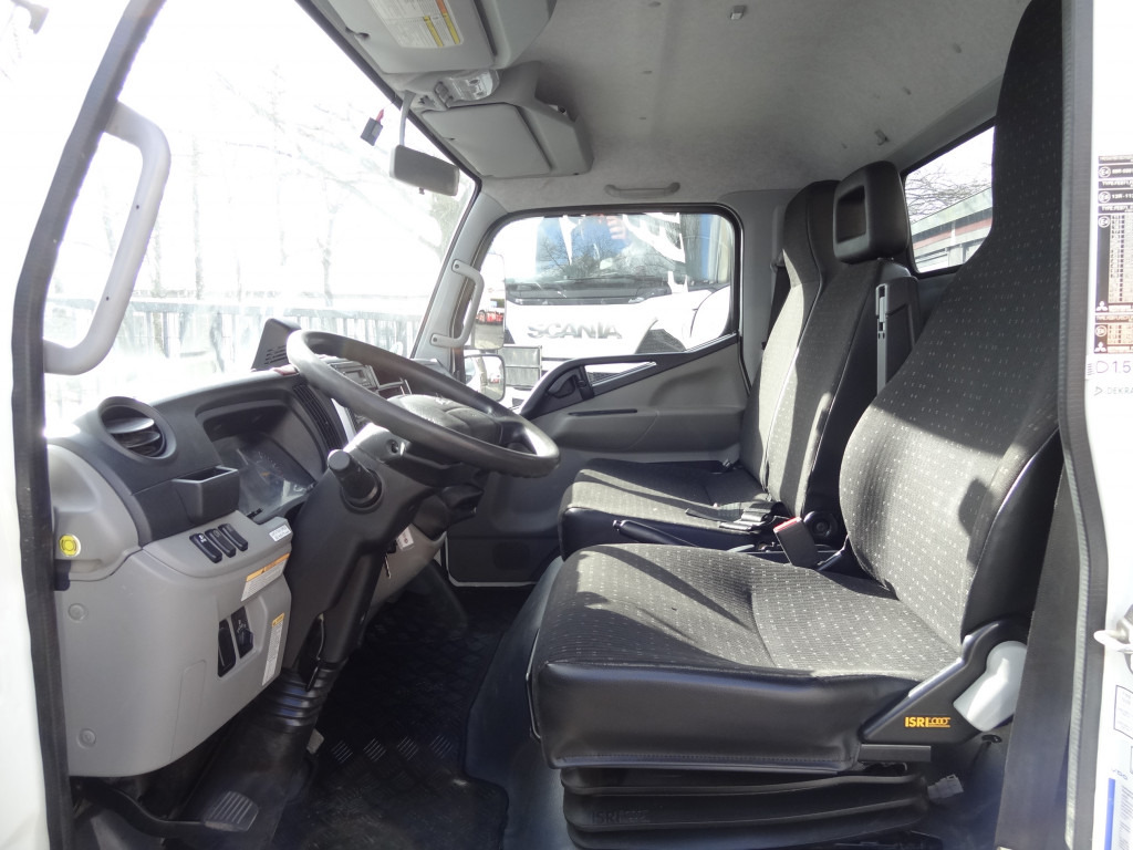 Mitsubishi Fuso 7C18 Meiller - Volquete camión: foto 4 Mitsubishi Fuso 7C18 Meiller - Volquete camión: foto 4