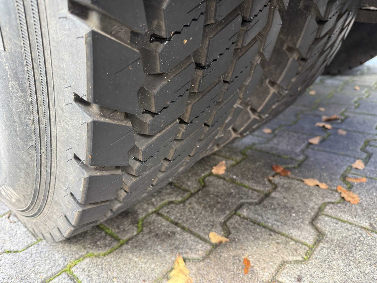 Scania P280 6X2*4 - Chasis camión: foto 2 Scania P280 6X2*4 - Chasis camión: foto 2