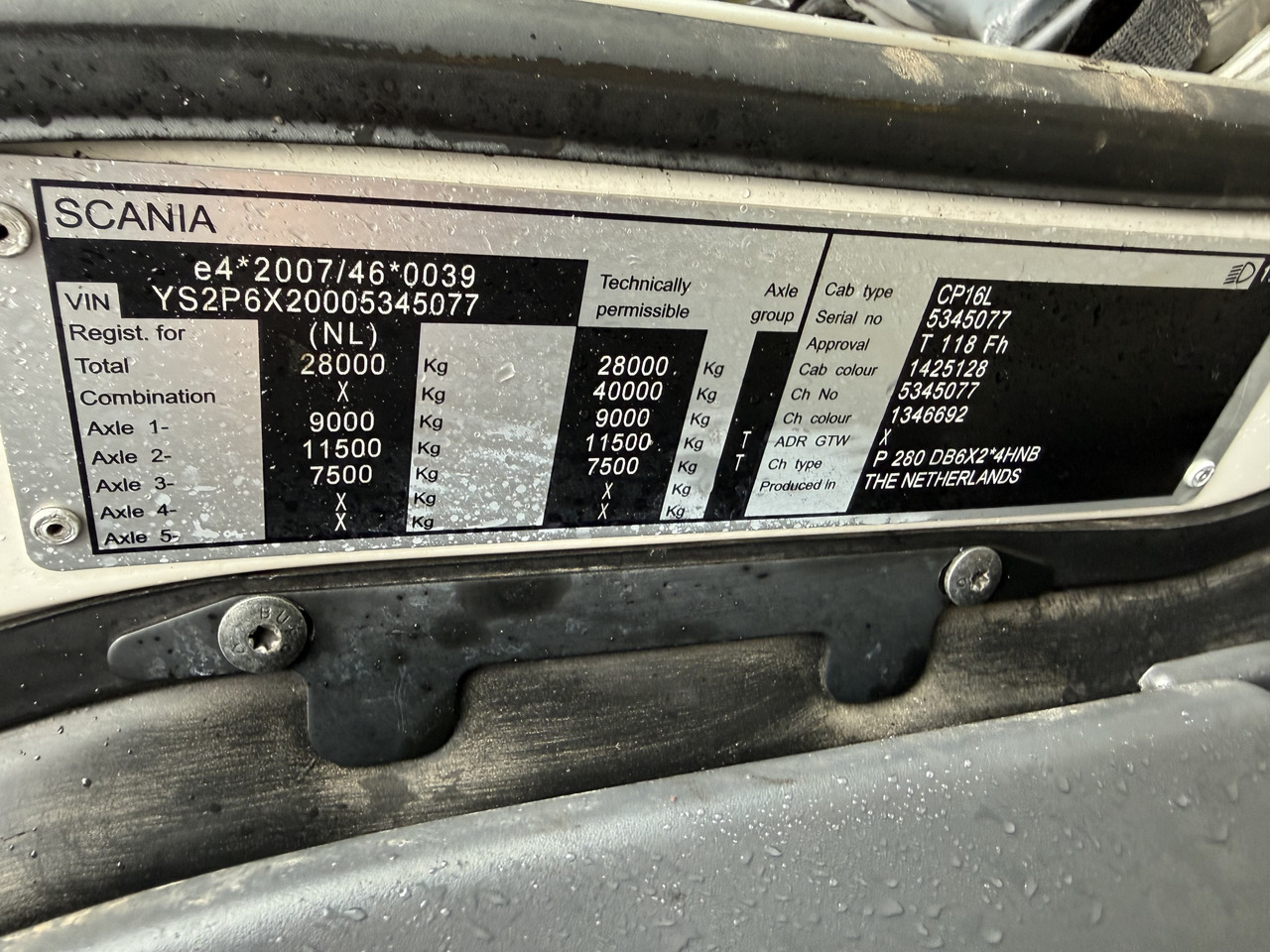 Scania P280 6X2*4 - Chasis camión: foto 3 Scania P280 6X2*4 - Chasis camión: foto 3