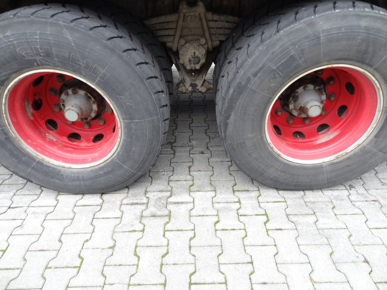 Scania R144 460 6X4 Fassi 360 bis 25 Meter - Camión caja abierta, Camión grúa: foto 4 Scania R144 460 6X4 Fassi 360 bis 25 Meter - Camión caja abierta, Camión grúa: foto 4