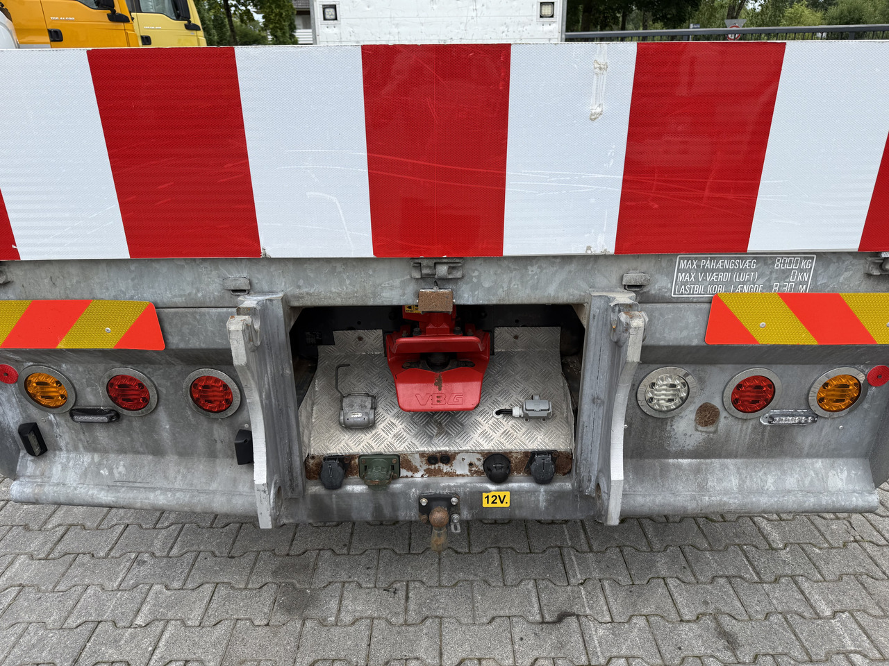 Volvo FL250.16 HMF 875 K3 - Camión caja abierta, Camión grúa: foto 2 Volvo FL250.16 HMF 875 K3 - Camión caja abierta, Camión grúa: foto 2