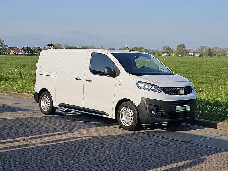 Fiat Scudo 1.5 L2 Airco Camera - Furgoneta pequeña: foto 5 Fiat Scudo 1.5 L2 Airco Camera - Furgoneta pequeña: foto 5