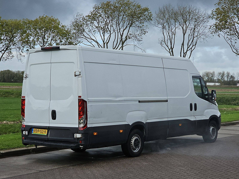 Iveco Daily - Furgón: foto 3 Iveco Daily - Furgón: foto 3