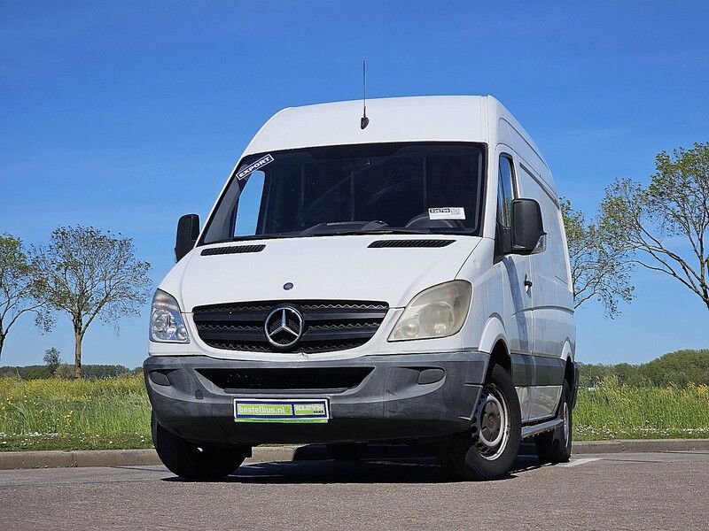 Mercedes-Benz Sprinter 209 - Furgoneta pequeña: foto 1 Mercedes-Benz Sprinter 209 - Furgoneta pequeña: foto 1