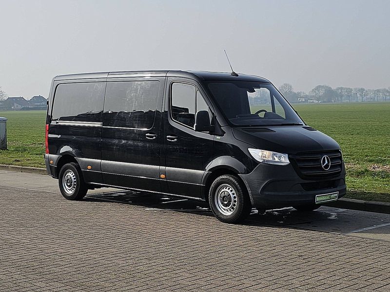 Mercedes-Benz Sprinter 214 ac MBUX EURO6 - Furgoneta pequeña: foto 5 Mercedes-Benz Sprinter 214 ac MBUX EURO6 - Furgoneta pequeña: foto 5
