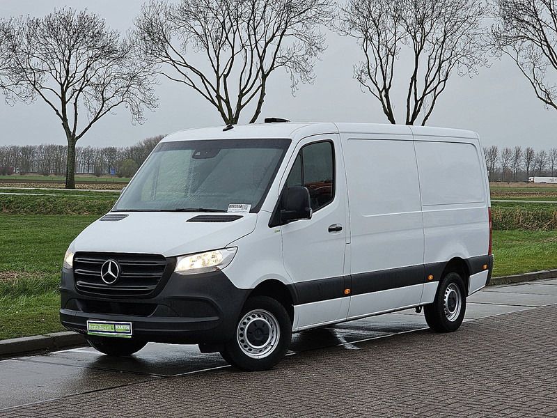 Mercedes-Benz Sprinter 315 L2H1 2.8T-Trekhaak ! - Furgón: foto 2 Mercedes-Benz Sprinter 315 L2H1 2.8T-Trekhaak ! - Furgón: foto 2