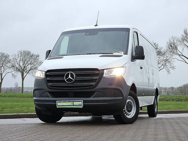 Mercedes-Benz Sprinter 315 L2H1 2.8T-Trekhaak ! - Furgón: foto 1 Mercedes-Benz Sprinter 315 L2H1 2.8T-Trekhaak ! - Furgón: foto 1