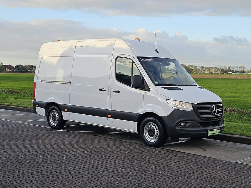 Mercedes-Benz Sprinter 316 L2H2 Navi Automaat - Furgón: foto 5 Mercedes-Benz Sprinter 316 L2H2 Navi Automaat - Furgón: foto 5