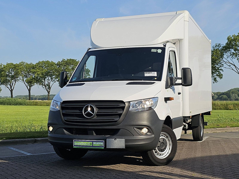 Mercedes-Benz Sprinter 317 Bakwagen Laadklep! - Furgoneta: foto 1 Mercedes-Benz Sprinter 317 Bakwagen Laadklep! - Furgoneta: foto 1