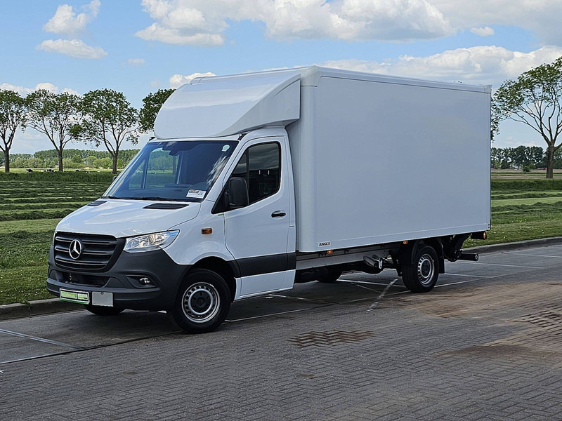 Mercedes-Benz Sprinter 317 Bakwagen Laadklep! - Furgoneta: foto 2 Mercedes-Benz Sprinter 317 Bakwagen Laadklep! - Furgoneta: foto 2