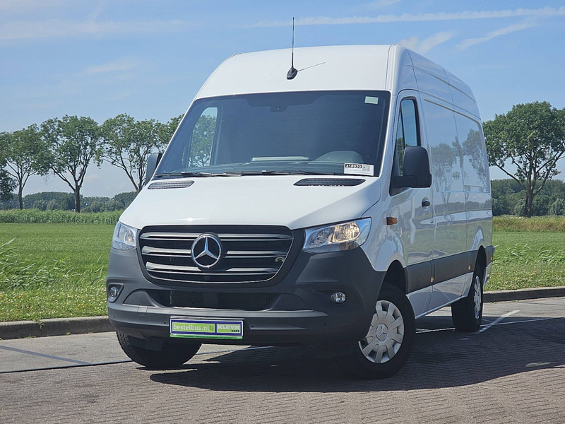 Mercedes-Benz Sprinter 317 L2H2 Navi Mbux - Furgón: foto 1 Mercedes-Benz Sprinter 317 L2H2 Navi Mbux - Furgón: foto 1