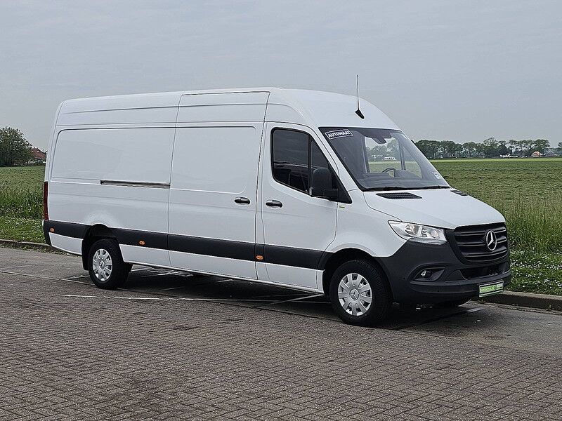 Mercedes-Benz Sprinter 317 L3H2 Mbux10 + Navi! - Furgón: foto 5 Mercedes-Benz Sprinter 317 L3H2 Mbux10 + Navi! - Furgón: foto 5