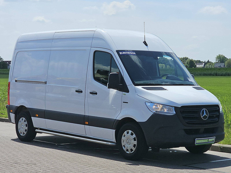 Mercedes-Benz eSprinter  L2H2 35 KWH - Furgón, Furgoneta eléctrica: foto 5 Mercedes-Benz eSprinter  L2H2 35 KWH - Furgón, Furgoneta eléctrica: foto 5