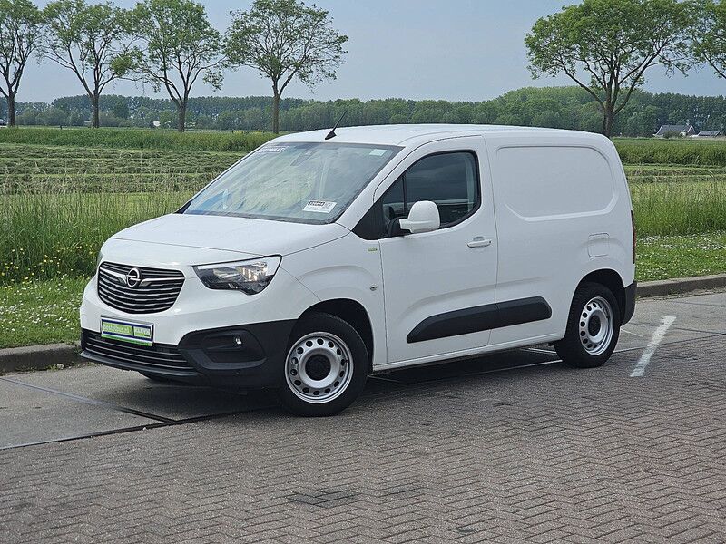 Opel Combo 1.5 L1 Automaat Navi NAP - Furgoneta: foto 2 Opel Combo 1.5 L1 Automaat Navi NAP - Furgoneta: foto 2