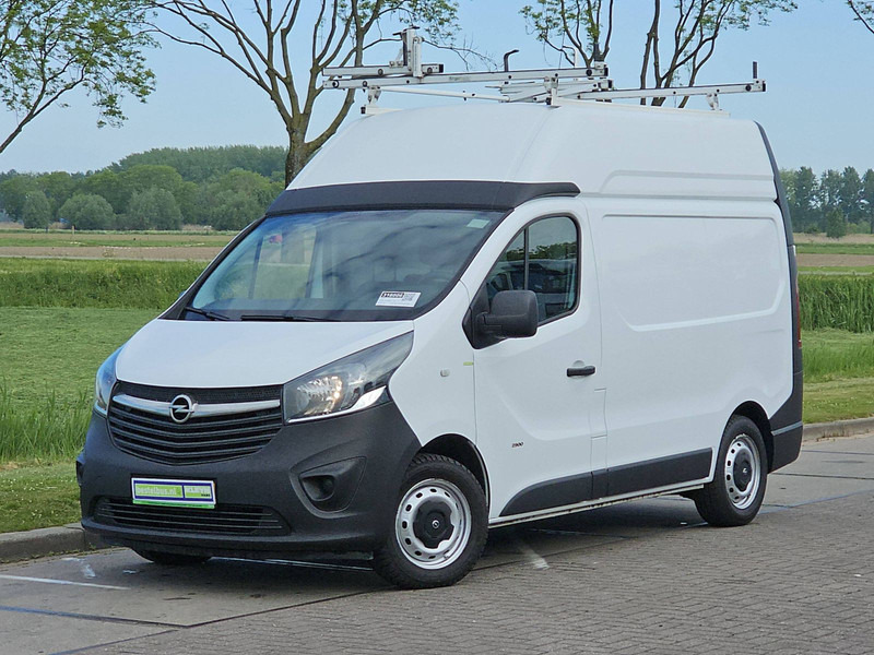 Opel Vivaro 1.6 ac 120 pk - Furgoneta pequeña: foto 2 Opel Vivaro 1.6 ac 120 pk - Furgoneta pequeña: foto 2