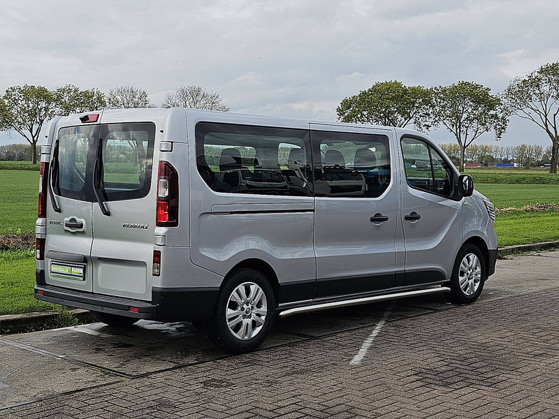 Renault Trafic 2.0 DCI ac aut. 9 pers EURO6 - Minibús, Furgoneta de pasajeros: foto 3 Renault Trafic 2.0 DCI ac aut. 9 pers EURO6 - Minibús, Furgoneta de pasajeros: foto 3