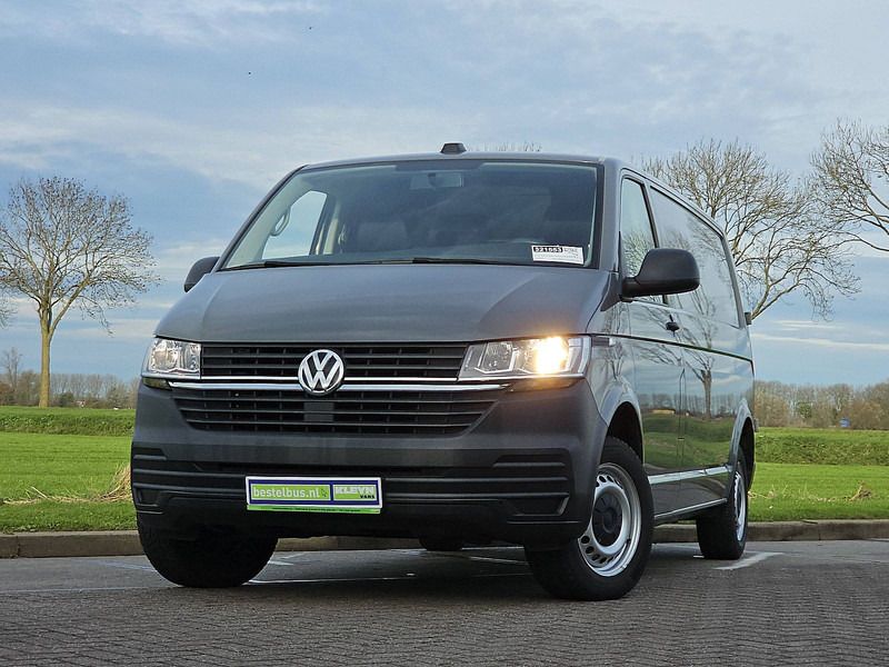 Volkswagen Transporter 2.0 TDI L2H1 Automaat Airco - Furgoneta pequeña: foto 1 Volkswagen Transporter 2.0 TDI L2H1 Automaat Airco - Furgoneta pequeña: foto 1