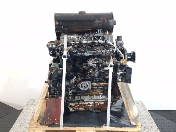 Komatsu 4D84E-3D Engine (Plant) - Motor para Maquinaria de construcción: foto 3 Komatsu 4D84E-3D Engine (Plant) - Motor para Maquinaria de construcción: foto 3