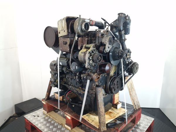 Komatsu/Cummins S4D102E-1/4BT3.9 Engine (Plant) - Motor para Maquinaria de construcción: foto 5 Komatsu/Cummins S4D102E-1/4BT3.9 Engine (Plant) - Motor para Maquinaria de construcción: foto 5