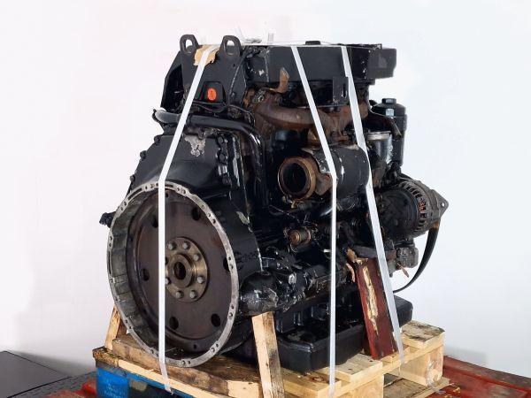 Mercedes Benz OM904LA Non Adblue Bus Spec Engine (Bus) - Motor: foto 1 Mercedes Benz OM904LA Non Adblue Bus Spec Engine (Bus) - Motor: foto 1