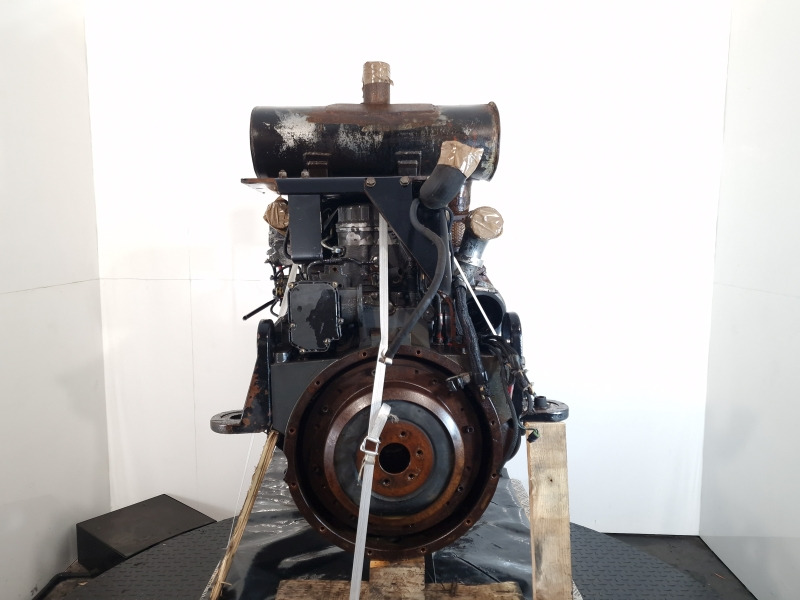 NH F4HE9684E*J102 667TA EBD Engine (Plant) - Motor para Maquinaria de construcción: foto 2 NH F4HE9684E*J102 667TA EBD Engine (Plant) - Motor para Maquinaria de construcción: foto 2