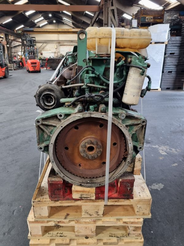 Volvo D6B Engine (Truck) - Motor para Camión: foto 2 Volvo D6B Engine (Truck) - Motor para Camión: foto 2