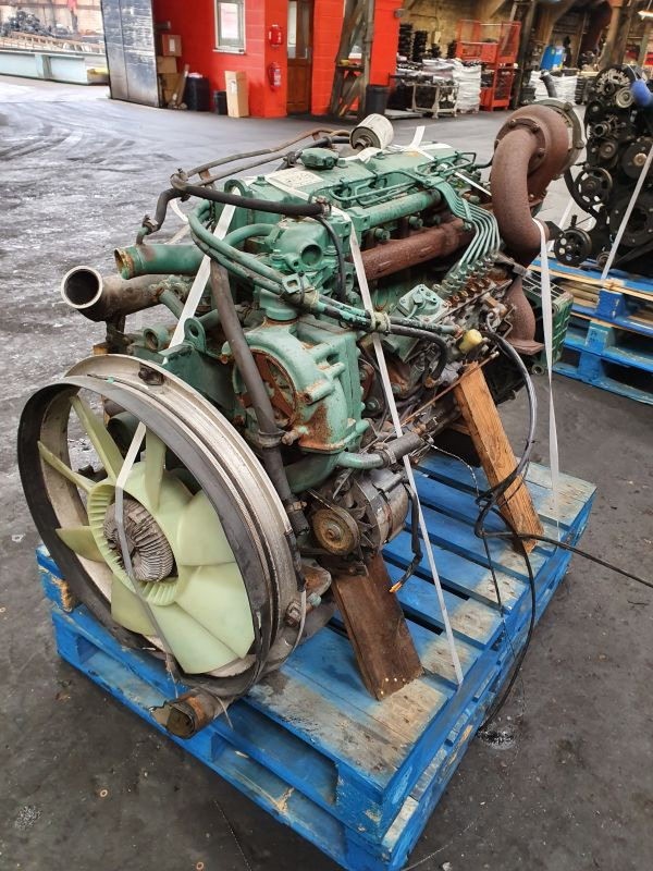 Motor para Maquinaria de construcción Volvo  TD63E: foto 8