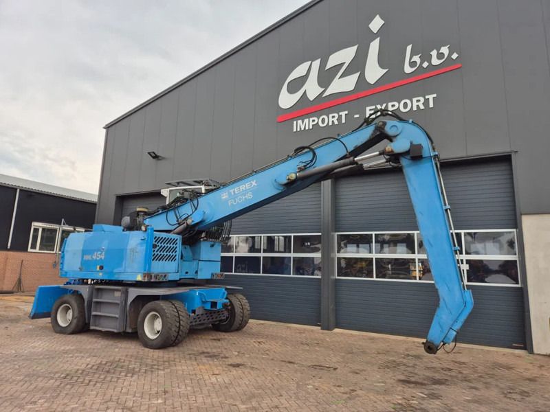 Fuchs MHL454 - Manipulador de materiales: foto 2 Fuchs MHL454 - Manipulador de materiales: foto 2