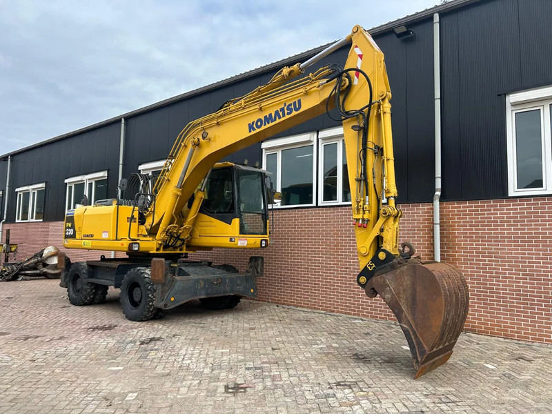 Komatsu PW200 - Excavadora de ruedas: foto 3 Komatsu PW200 - Excavadora de ruedas: foto 3