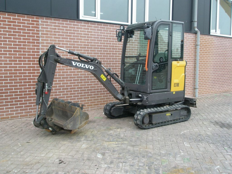 Volvo ECR18E - Miniexcavadora: foto 1 Volvo ECR18E - Miniexcavadora: foto 1