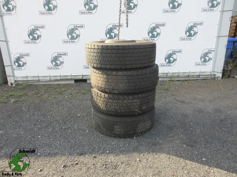 Continental 315/70R 22.5 CONTINENTAL BANDEN 4 STUKS MET STAAL WIEL - Neumático para Camión: foto 1 Continental 315/70R 22.5 CONTINENTAL BANDEN 4 STUKS MET STAAL WIEL - Neumático para Camión: foto 1