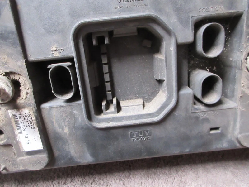 DAF 1875576 ACHTERLAMP DAF XF CF LF EURO 6 RECHTS - Luz trasera para Camión: foto 5 DAF 1875576 ACHTERLAMP DAF XF CF LF EURO 6 RECHTS - Luz trasera para Camión: foto 5