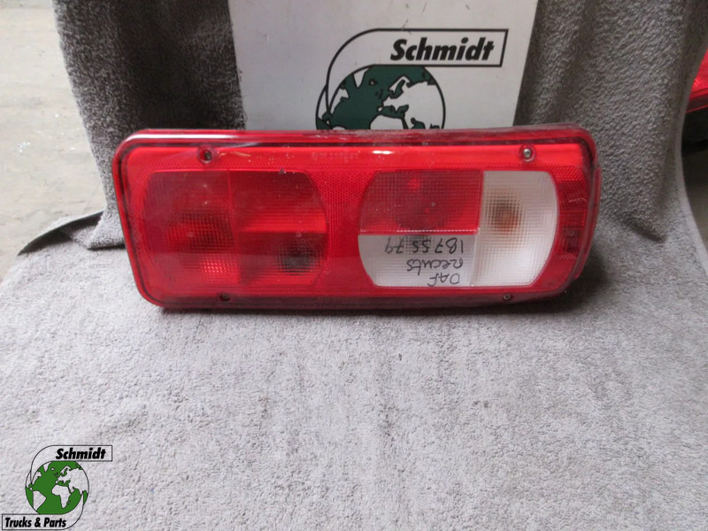 DAF 1875579 ACHTERLAMP DAF XF CF LF EURO 6 RECHTS & LINKS - Luz trasera para Camión: foto 1 DAF 1875579 ACHTERLAMP DAF XF CF LF EURO 6 RECHTS & LINKS - Luz trasera para Camión: foto 1