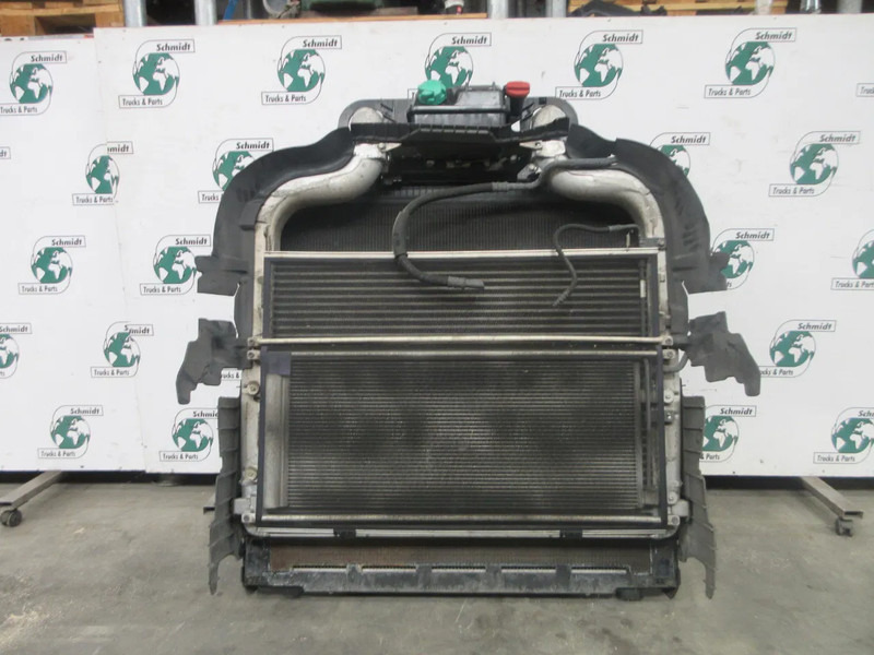 DAF 2204691 // 2050841 // 2125896 KOELER PAKKET DAF XF 480 MODEL 2020 - Radiador para Camión: foto 3 DAF 2204691 // 2050841 // 2125896 KOELER PAKKET DAF XF 480 MODEL 2020 - Radiador para Camión: foto 3